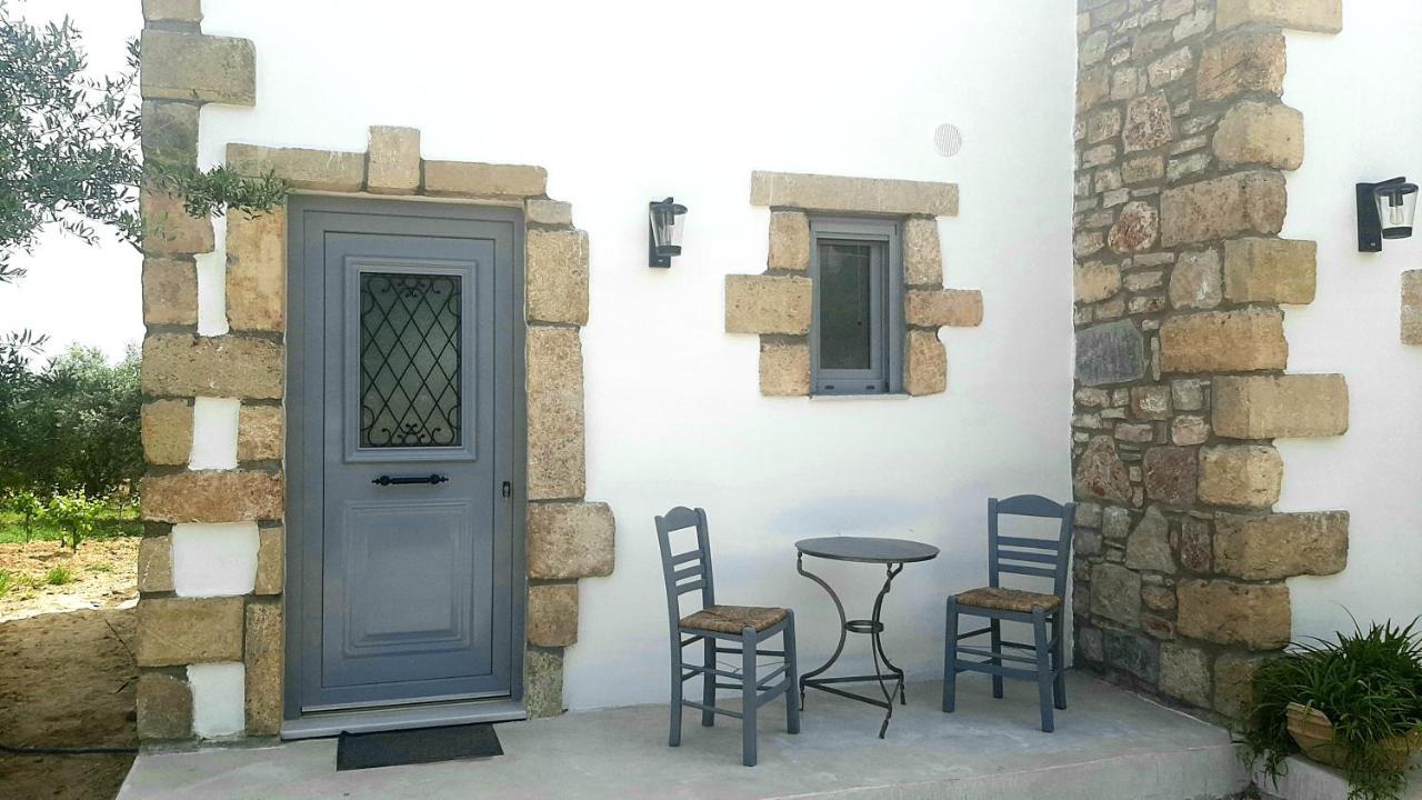 Koroni Stone House, Newly Built Studios By The Sea Buitenkant foto