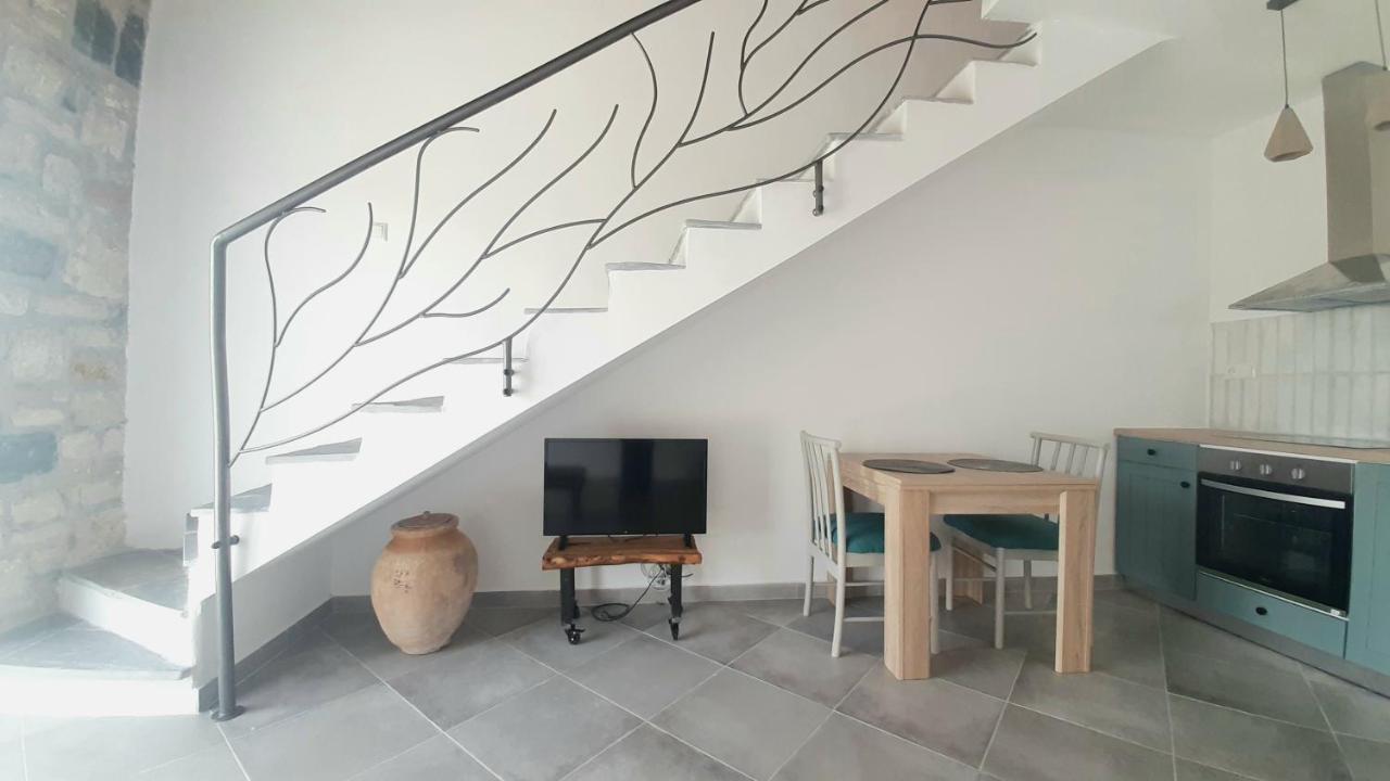 Koroni Stone House, Newly Built Studios By The Sea Buitenkant foto