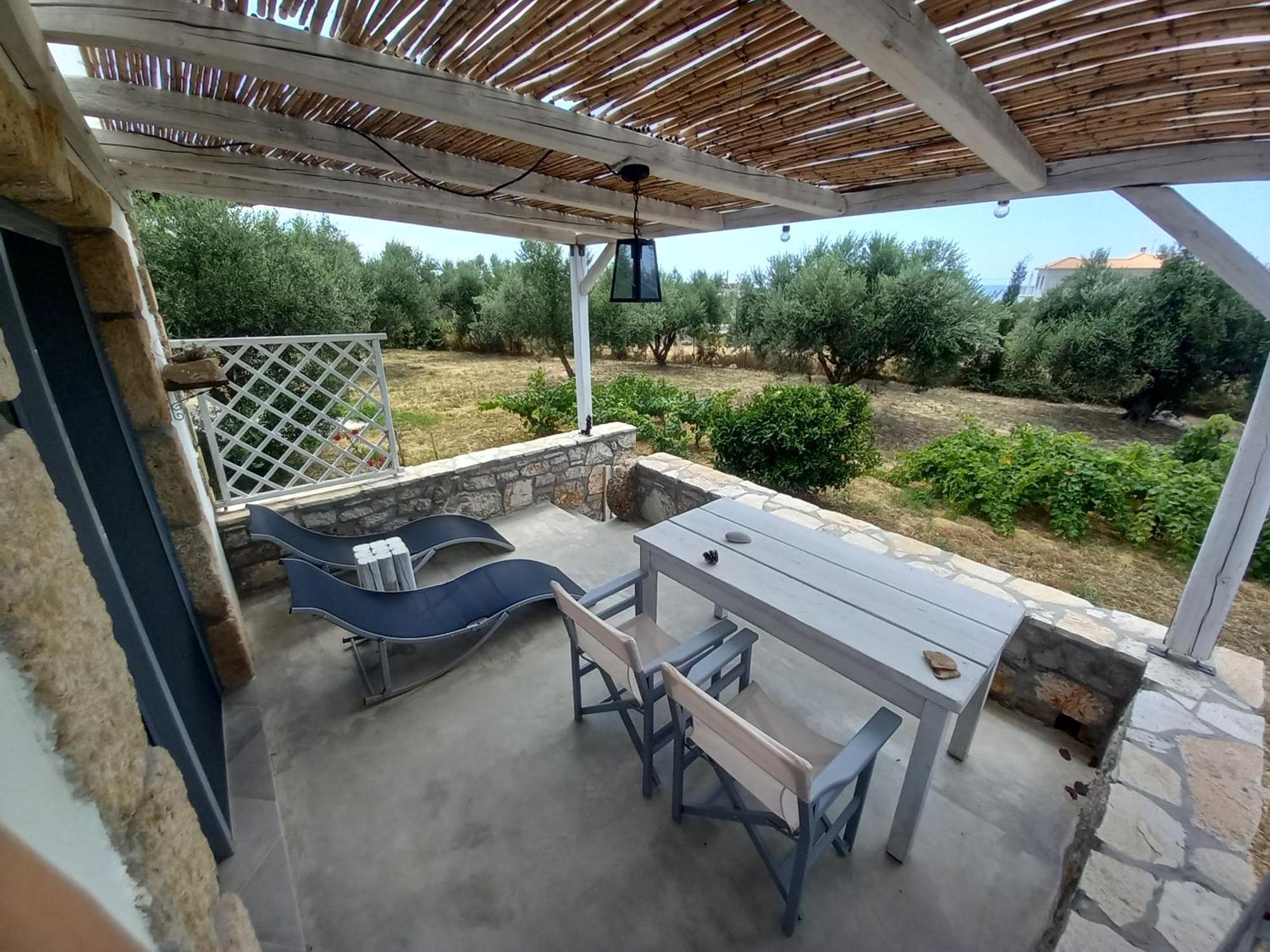 Koroni Stone House, Newly Built Studios By The Sea Buitenkant foto