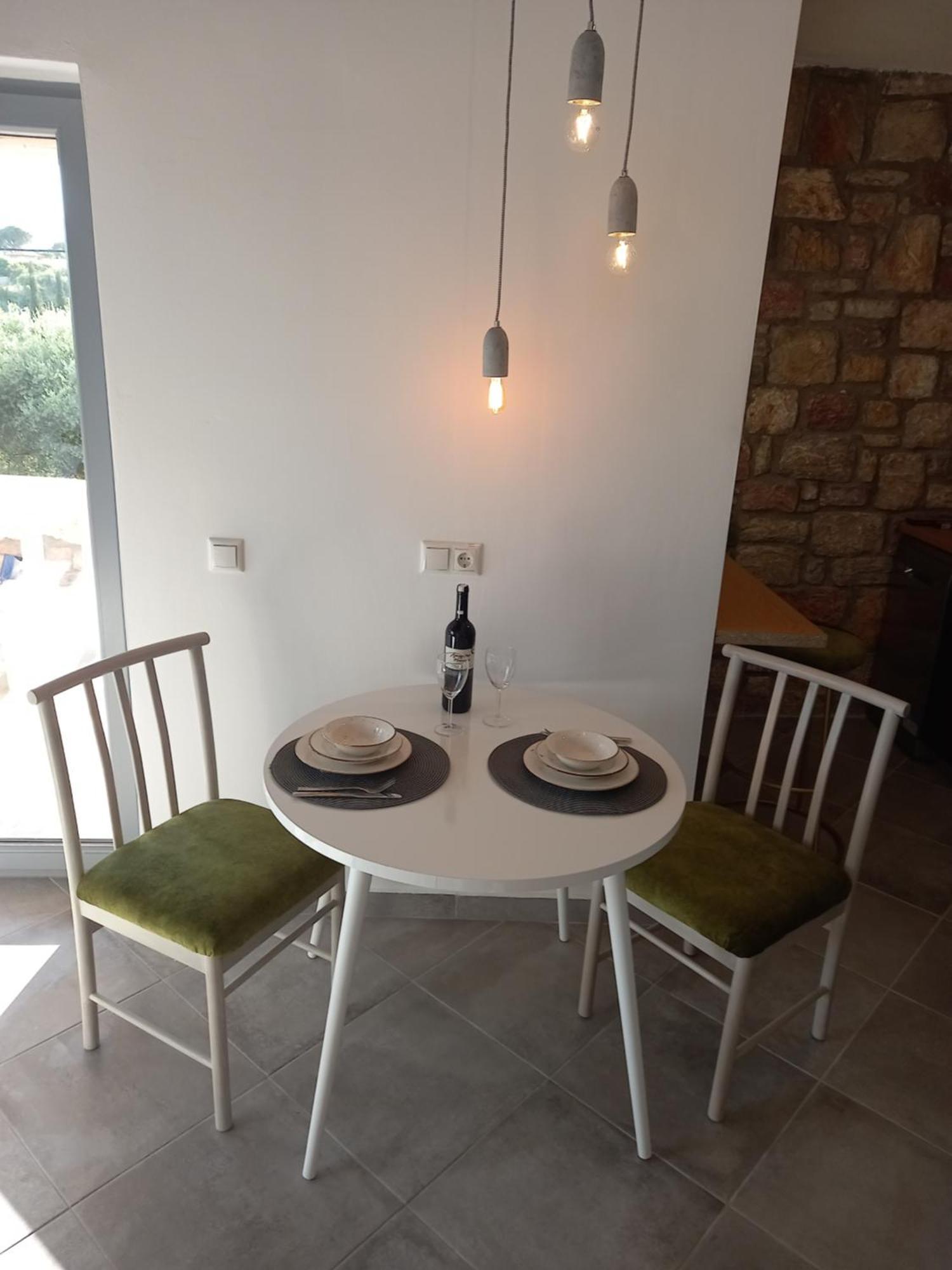 Koroni Stone House, Newly Built Studios By The Sea Buitenkant foto